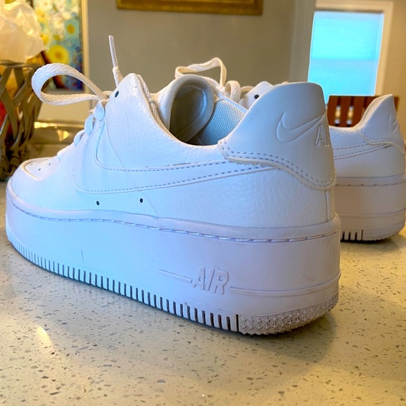 Nike Shoes - Air Force 1,s in GREAT condition